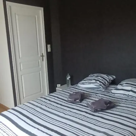 Circuit Des 24 Bed & Breakfast *